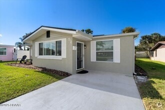 Building Photo - 52 Palm Dr