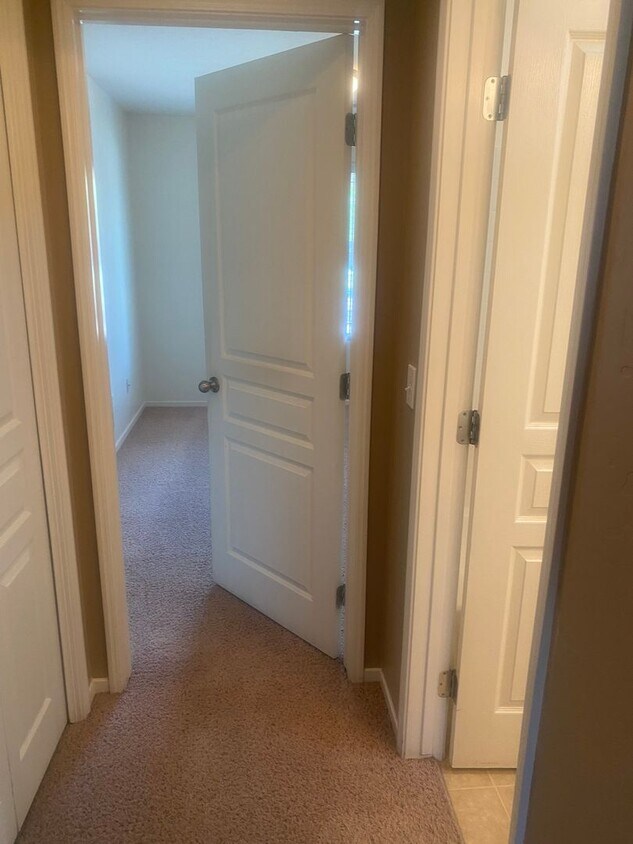 Foto del edificio - 6336 W Clinton Ct