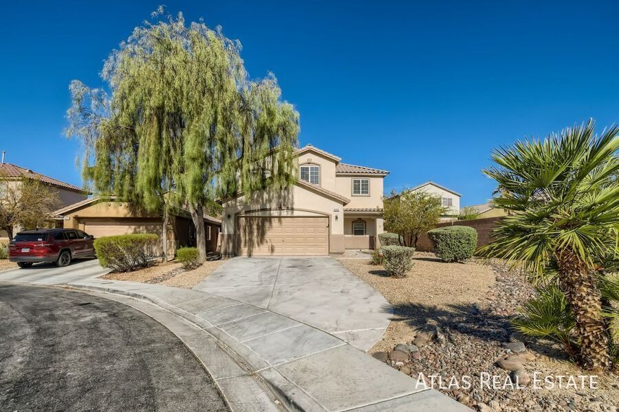 Foto principal - 6509 N Corrie Canyon St