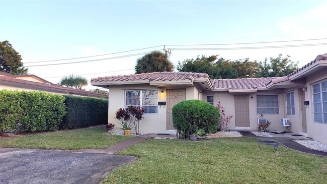 Photo - 2120 NE 56th St House