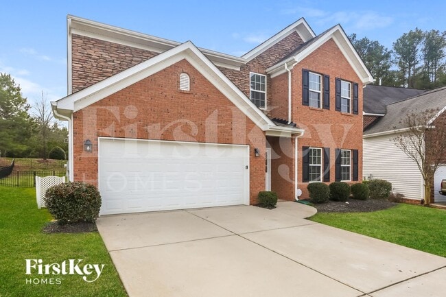 Building Photo - 2250 Laurens Dr