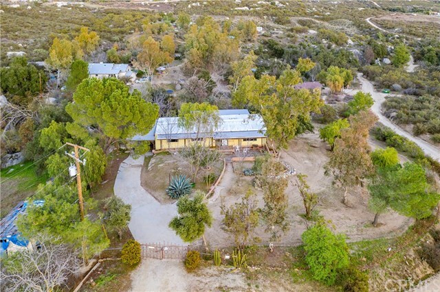 Building Photo - 44568 Oak Glen Rd