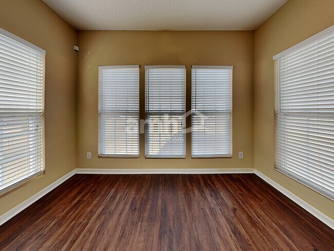 Foto del edificio - 539 Rockbridge Dr