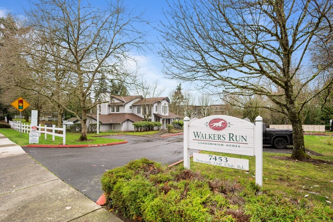 Building Photo - 7453 Newcastle Golf Club Rd