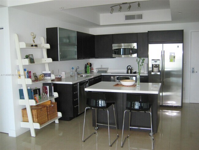 Foto del edificio - 90 SW 3rd St