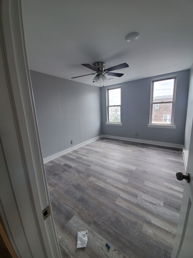 Building Photo - 6761 Guyer Ave