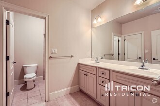 Building Photo - 3893 Ridge Grove Way