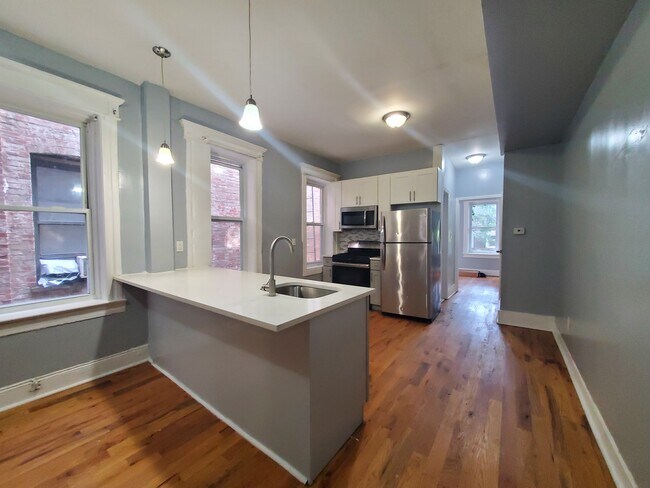 Building Photo - 147 Wilkinson Ave