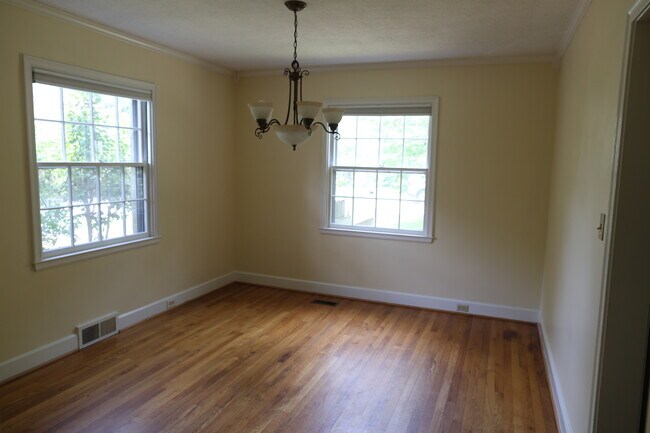 Dining Room - 1005 Arnette Avenue