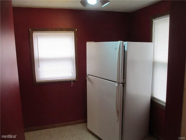 Foto del edificio - 2 br, 1 bath House - 3520 E. Second st