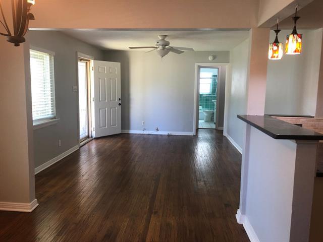 Building Photo - 3984 Park Ln