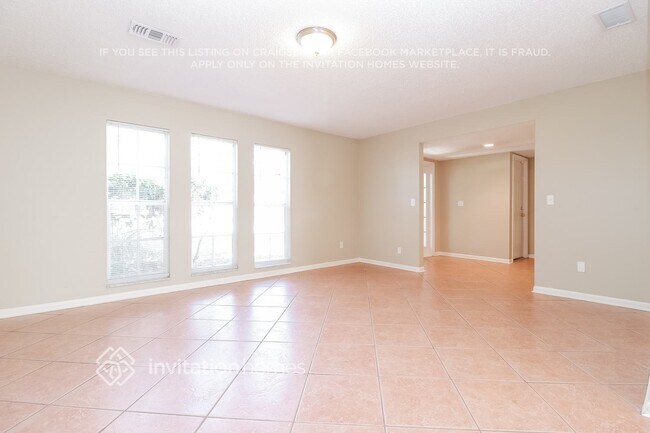 Foto del edificio - 12111 92nd Way N