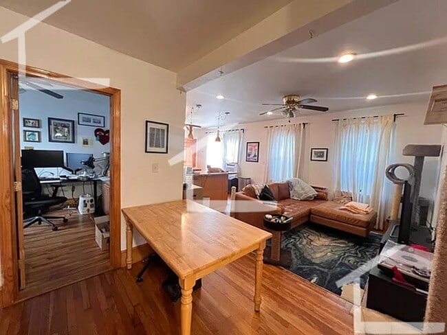 Building Photo - Check out this 3 bed 2 bath in Lower Allston