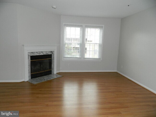 Building Photo - 14314 Bowsprit Ln