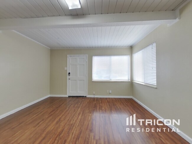 Building Photo - 396 Christine Drive San Pablo CA