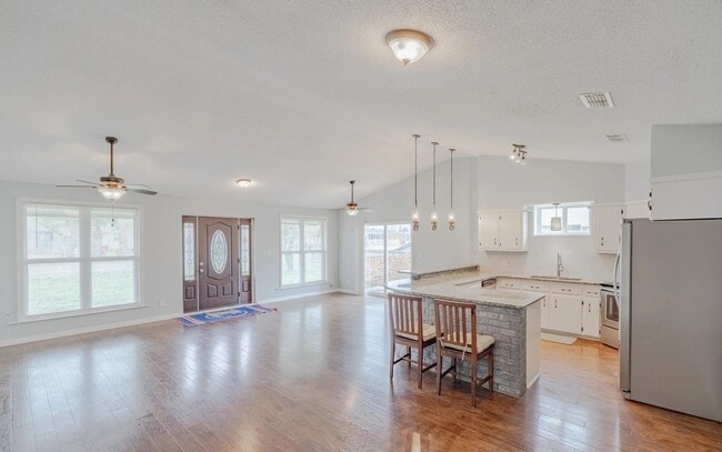 Foto del edificio - 403 E Gulf Blvd