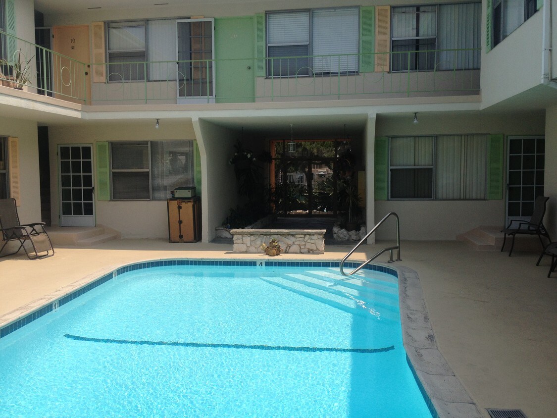 165 Apartments Available for Rent in Brentwood, CA