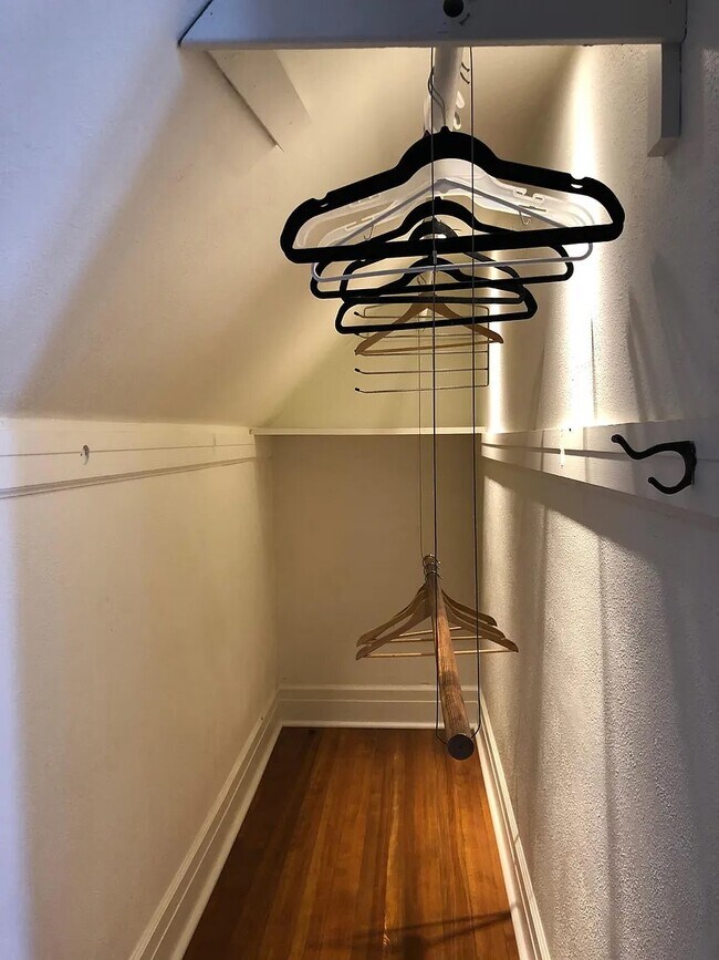 Foto del edificio - 62 W Culver St