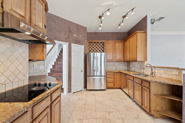 Foto del edificio - 892 Brentwood Dr