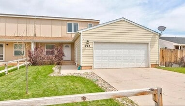 Building Photo - 925 E Person St