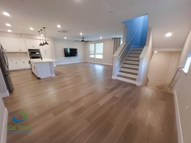 Foto del edificio - $4495 - Beautiful Corner Unit Townhome in ...