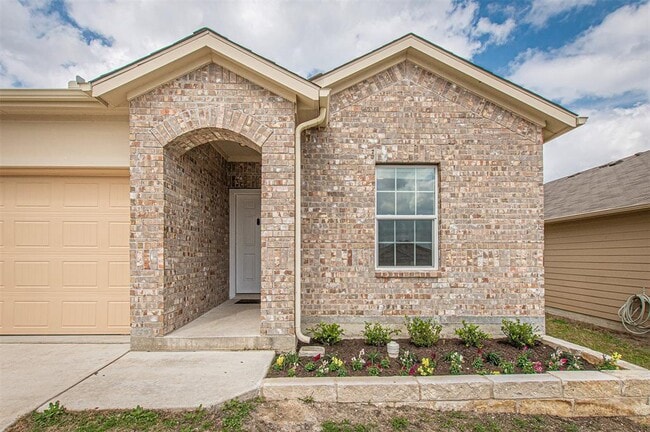 Building Photo - 15108 Diamondleaf Cove