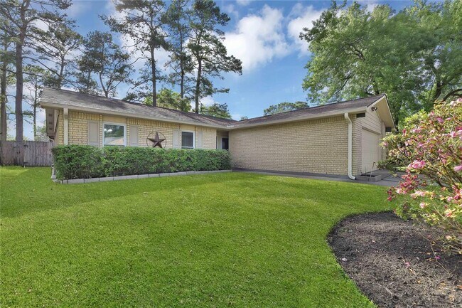 Foto del edificio - 2818 Hummingbird Ln