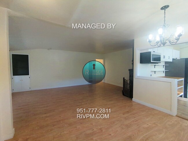 Foto del edificio - Charming 3-Bedroom Home – Available Now!