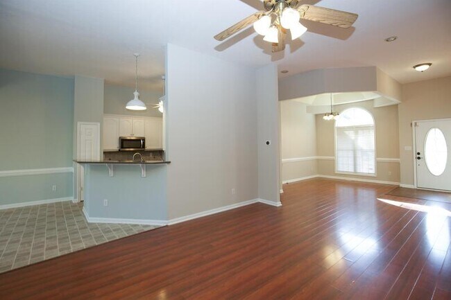 Foto del edificio - 26 Tahoe Cir