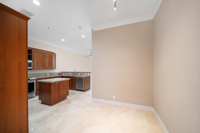 Foto del edificio - 150 NE 6th Avenue F Delray Beach Fl 33483