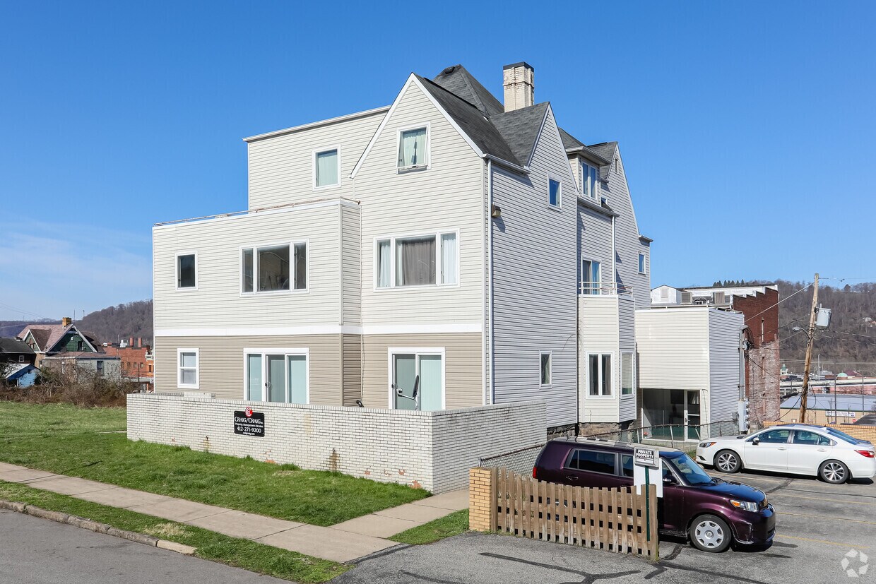 115 W 9th Ave, Homestead, PA 15120 Apartments in Homestead, PA