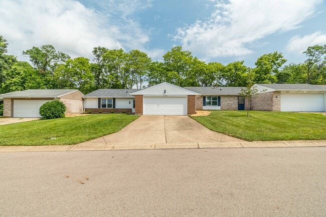 Building Photo - 8759 Mardi Gras Dr