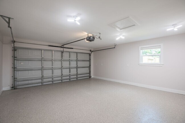 Foto del edificio - 51 Fairway Ln