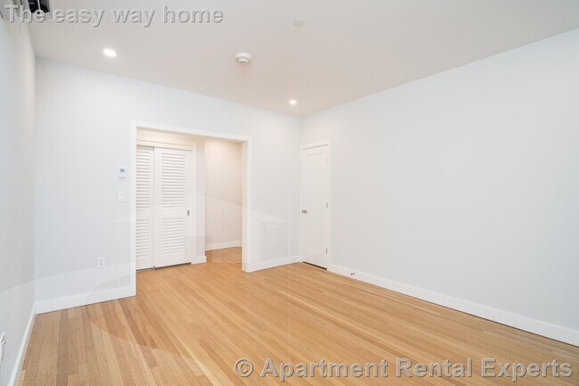 Photo - 17 Forest St Apartment