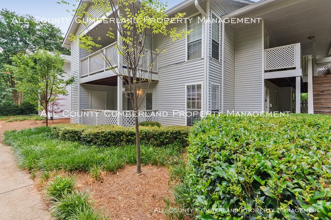 Building Photo - HEART OF SANDY SPRINGS 2B/1BA CONDO!!