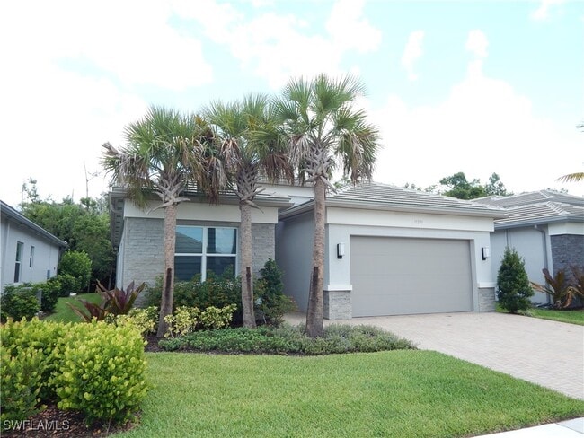 Building Photo - 11331 Jacaranda Dr