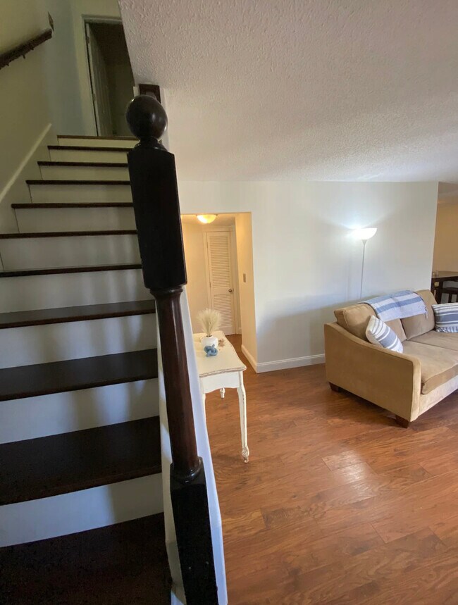 Foto del edificio - 602 Huckleberry Heights Dr