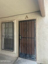 Building Photo - 10720 Forest Ridge Ln