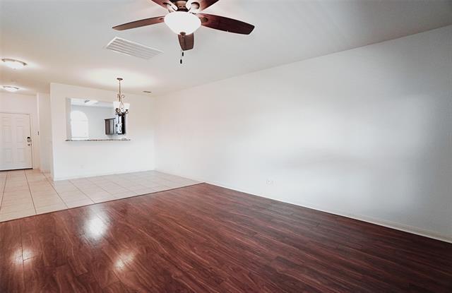 Foto del edificio - 9305 Plum Ct