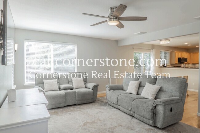 Foto del edificio - 5251 Lone Star Pl