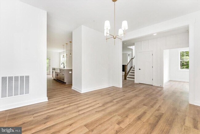 Foto del edificio - 6705 Ridgecrest Rd