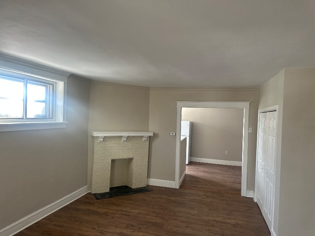 Photo - 5400 Euclid St Apartment
