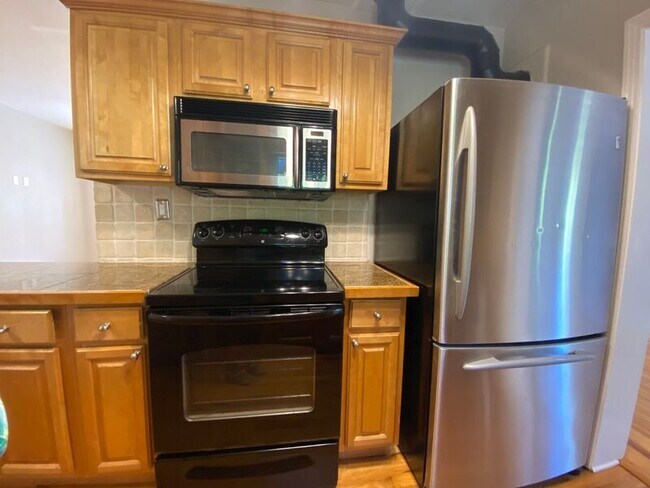 Foto del edificio - 2717 Jamie Cir