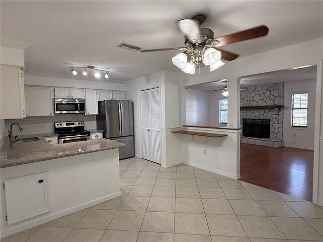 Foto del edificio - 6441 NW 65th Ave