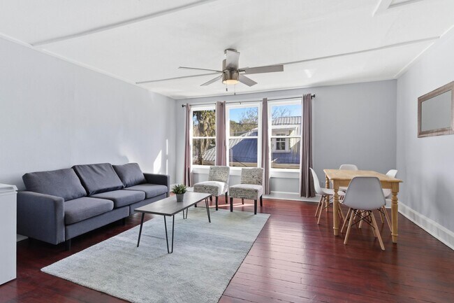 Foto del edificio - 50 Saragossa St