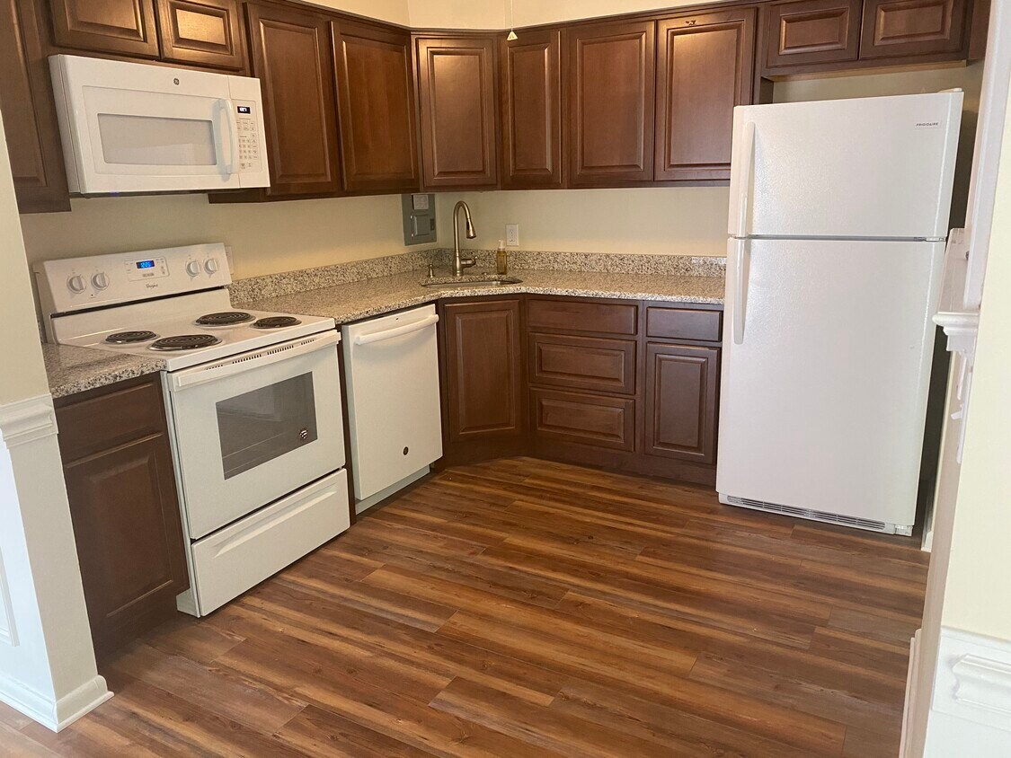 3107 Charlemagne Cir, Pittsburgh, PA 15237 Condo for Rent in