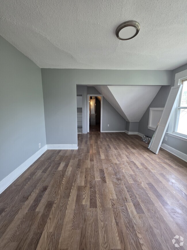 Building Photo - 67 Judson Ave