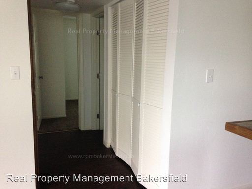Building Photo - 1304 Flower St