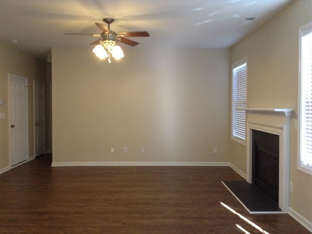 Building Photo - 165 Autry Avenue