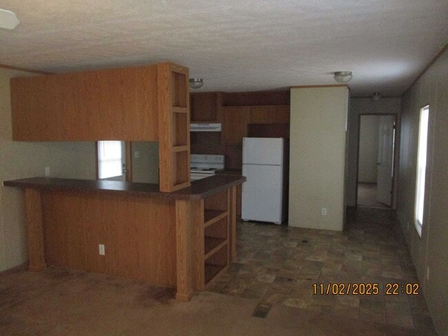 Building Photo - 904 Westview Dr